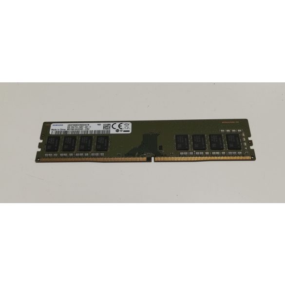 8GB DDR4 UDIMM 2400 MHz PC memória - vegyes